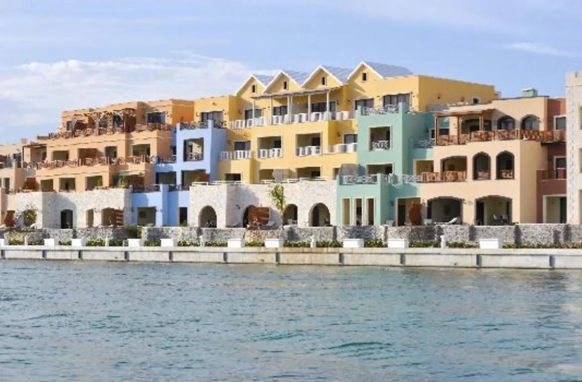 Beachfront Lux Condo With Private Terrace Punta Cana Lägenhet